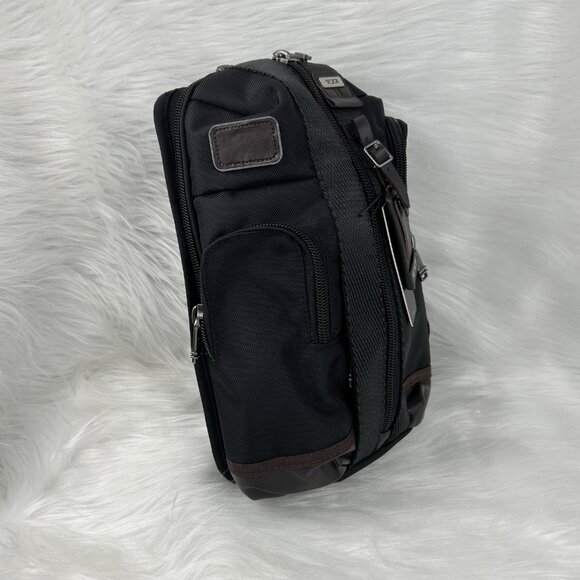 NEW Tumi Alpha Bravo Monterey Sling Shoulder Bag Black - Picture 2 of 11